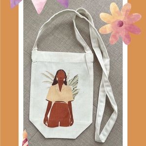 Crossbody bag  for water bottle